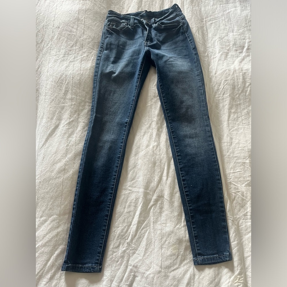 Kancan size 24 jeans! Like new condition